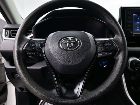 Used 2022 Toyota RAV4 XLE AWD/4WD image 23