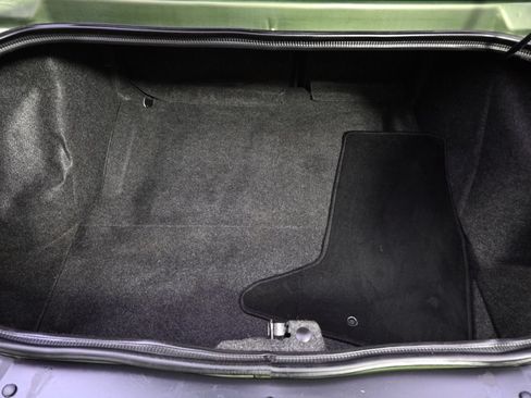 Used 2021 Dodge Challenger SXT AWD/4WD image 18
