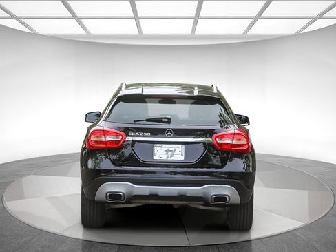 Used 2018 Mercedes-Benz GLA 250 image 3