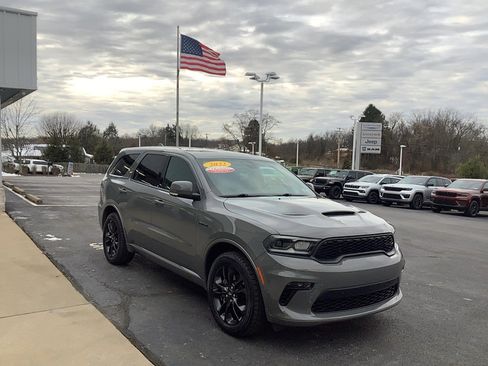 Certified 2022 Dodge Durango R/T w/ Quick Order Package 22F image 4