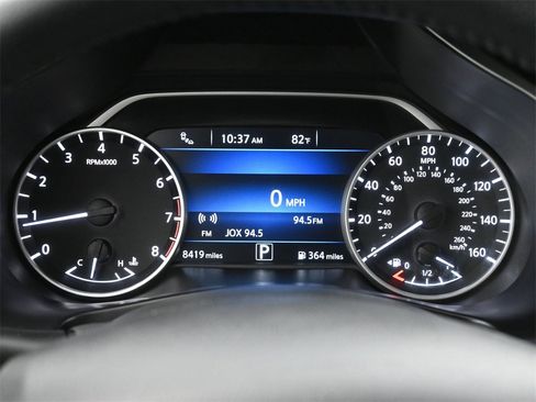 Used 2024 Nissan Murano SV w/ SV Midnight Edition Package image 9