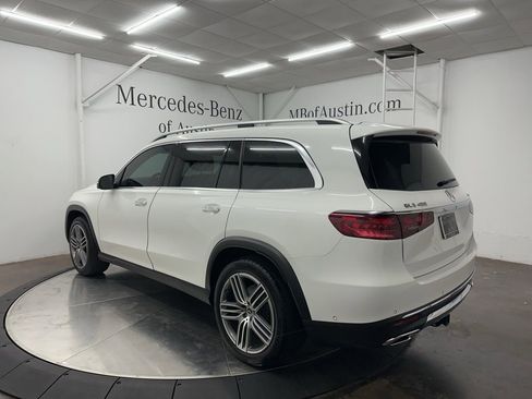 Used 2025 Mercedes-Benz GLS 450 4MATIC image 5