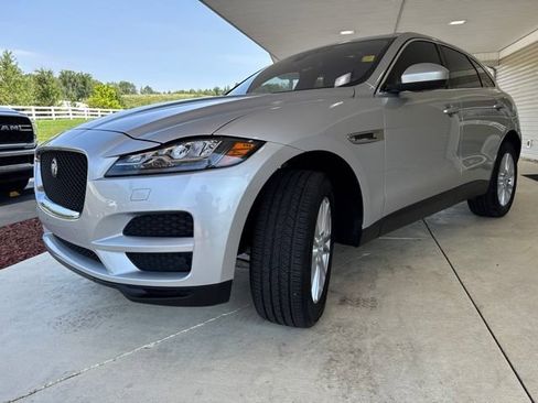Used 2017 Jaguar F-PACE Prestige AWD/4WD image 7
