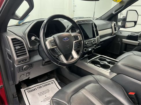 Used 2022 Ford F350 Platinum image 10