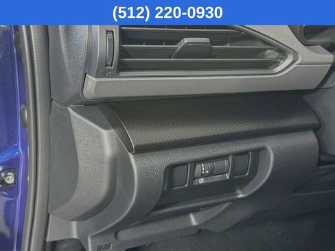 Certified 2025 Subaru Crosstrek 2.0i Premium image 11