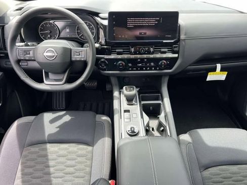 New 2026 Nissan Pathfinder SV AWD/4WD image 14