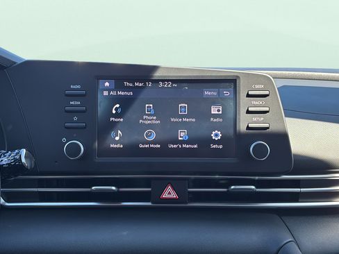 Certified 2025 Hyundai Elantra SE FWD image 29