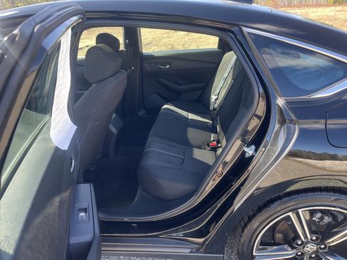 Used 2023 Honda Accord Sport image 16