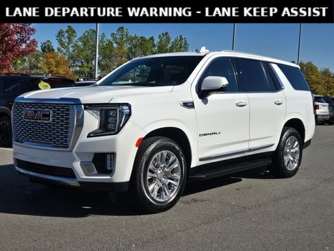 Used 2023 GMC Yukon Denali image 3