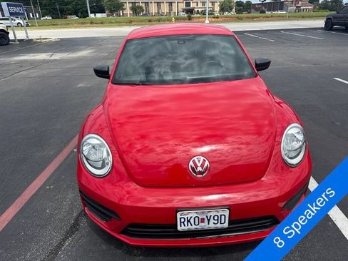 Used 2017 Volkswagen Beetle 1.8T S FWD image 2