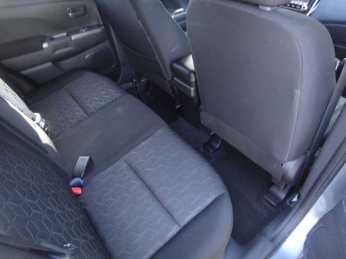 Used 2021 Mitsubishi Outlander Sport SE AWD/4WD image 13