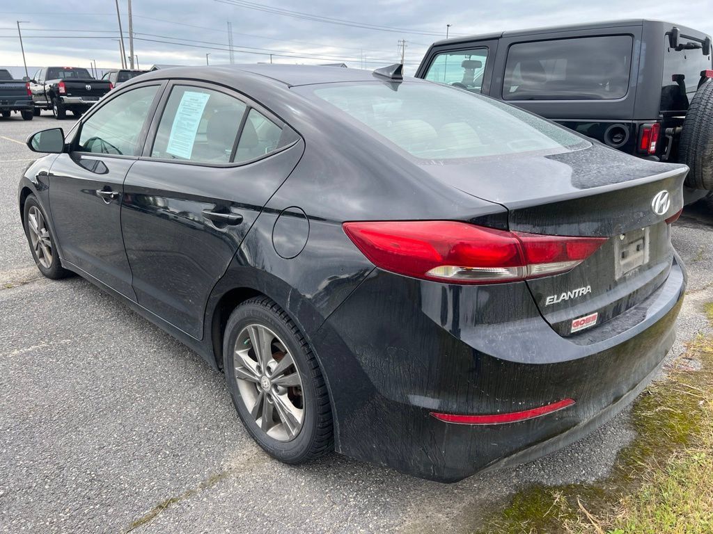 Used 2018 Hyundai Elantra SEL FWD image 4