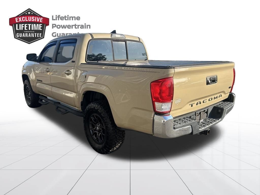 Used 2016 Toyota Tacoma SR5 w/ Towing Package RWD image 3