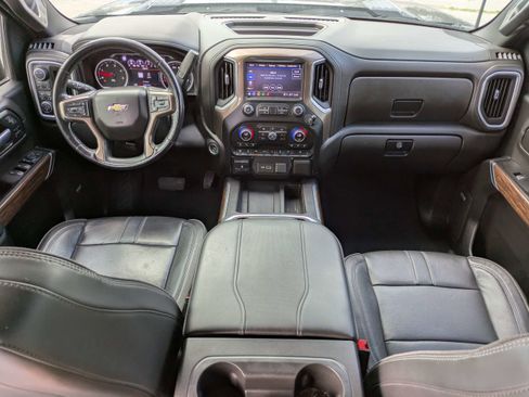 Used 2023 Chevrolet Silverado 3500 High Country AWD/4WD image 15