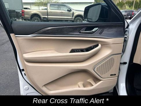 Certified 2024 Jeep Grand Cherokee Limited 4xe AWD/4WD image 14