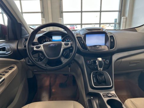Used 2014 Ford Escape SE w/ Equipment Group 201A image 17