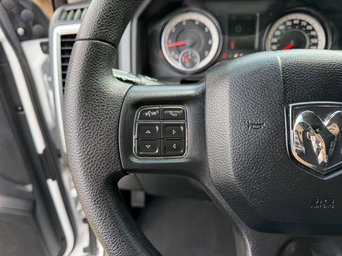 Used 2016 RAM 2500 SLT AWD/4WD image 16