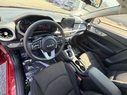 Used 2024 Kia Forte LXS FWD image 12