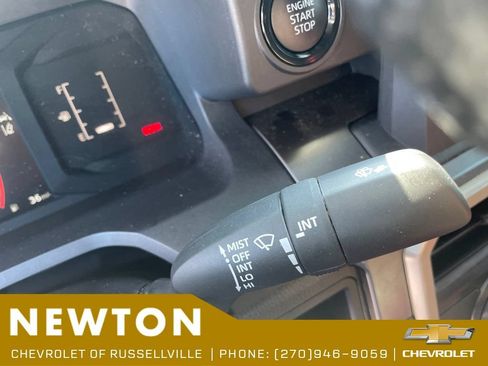 Used 2025 Toyota Tacoma SR5 RWD image 16