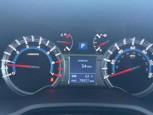 Used 2015 Toyota 4Runner TRD Pro image 10