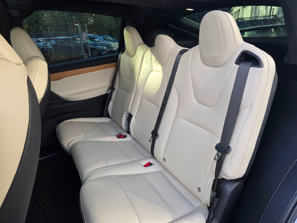 Used 2020 Tesla Model X Long Range AWD/4WD image 11