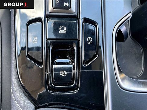 Used 2025 Lexus NX 250 FWD w/ Towing Package (2000 Lbs) image 33