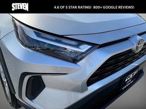 Used 2024 Toyota RAV4 XLE AWD/4WD image 39