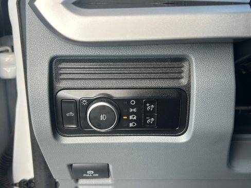 Used 2025 Ford F250 XLT w/ FX4 Off-Road Package AWD/4WD image 18
