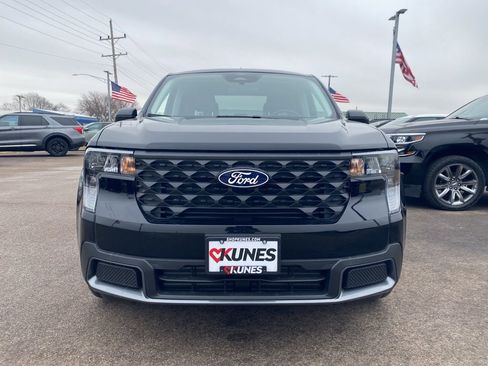 New 2026 Ford Maverick XLT image 13