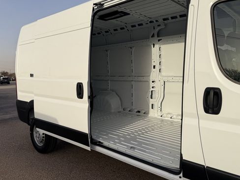 New 2026 RAM ProMaster 2500 w/ Convenience Group image 2
