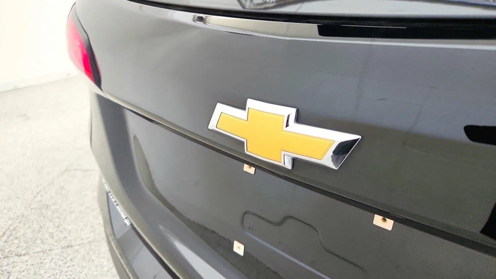 Used 2024 Chevrolet Equinox LT w/ LPO, Floor Liner Package FWD image 36