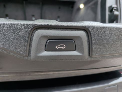 Certified 2023 BMW X5 sDrive40i w/ M Sport Package image 43