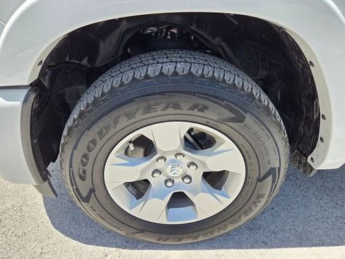 Used 2025 RAM 1500 Big Horn AWD/4WD image 21