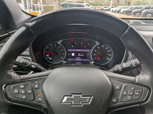 Used 2022 Chevrolet Equinox RS w/ RS Leather Package image 35