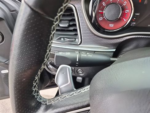 Used 2022 Dodge Challenger SRT Hellcat w/ Plus Package image 31