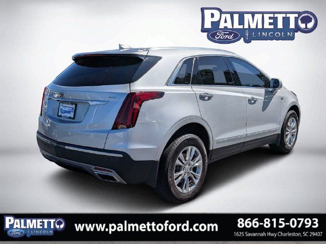 Used 2020 Cadillac XT5 Premium Luxury FWD image 3