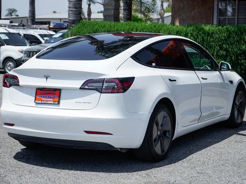 Used 2022 Tesla Model 3 Long Range AWD/4WD image 10