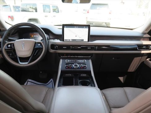 Used 2023 Lincoln Aviator Reserve w/ Equipment Group 201A image 23