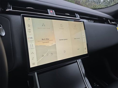 New 2026 Land Rover Range Rover Velar Dynamic SE image 21