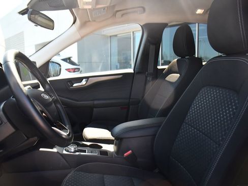 Used 2023 Ford Escape Active w/ Tech Pack #2 AWD/4WD image 13