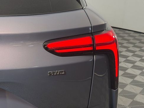 Used 2024 Chevrolet Blazer EV LT image 11