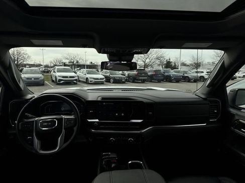 Used 2024 GMC Sierra 1500 Elevation w/ Elevation Premium Package image 21