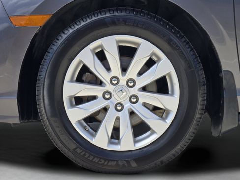 Used 2019 Honda Odyssey LX image 31