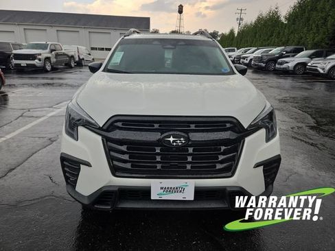 Used 2024 Subaru Ascent Touring AWD/4WD image 2