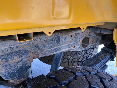 Used 2020 Chevrolet Silverado 2500 LT w/ Snow Plow Prep/Camper Package AWD/4WD image 38