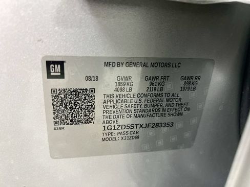 Used 2018 Chevrolet Malibu LT FWD image 27