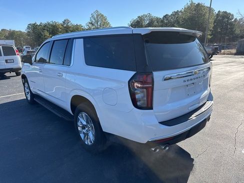 Certified 2023 Chevrolet Suburban Premier image 3