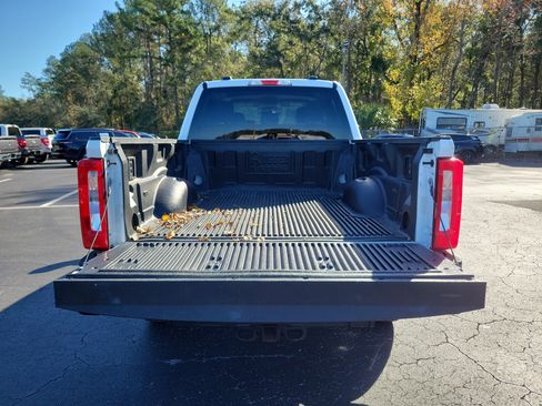 Used 2025 Ford F250 XLT image 26