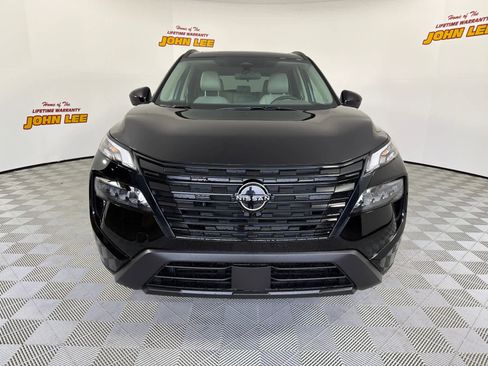 New 2026 Nissan Rogue SV image 10