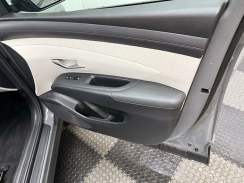 Certified 2025 Hyundai Tucson SEL image 41